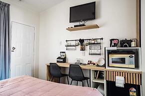 Frimley Lodge Motel