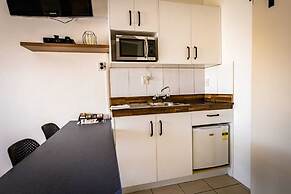 Frimley Lodge Motel