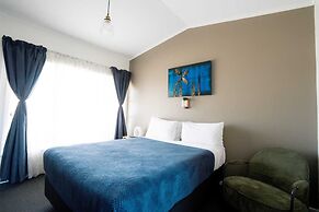Frimley Lodge Motel
