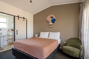 Frimley Lodge Motel