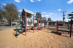 Shepparton Holiday Park and Village