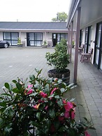 Camellia Court Motel