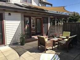 Baywick Inn