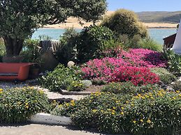 Opononi Lighthouse Motel