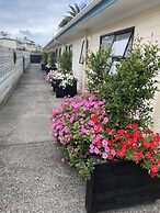 Opononi Lighthouse Motel