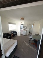 Opononi Lighthouse Motel