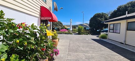 Opononi Lighthouse Motel