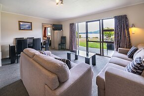 Lakeside Motel & Apartments