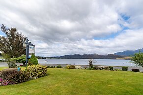 Lakeside Motel & Apartments