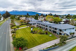 Lakeside Motel & Apartments