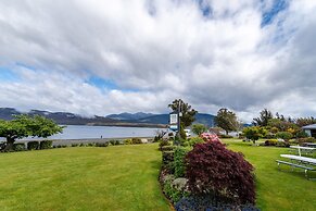 Lakeside Motel & Apartments