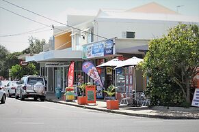 Pacific Palms Motor Inn