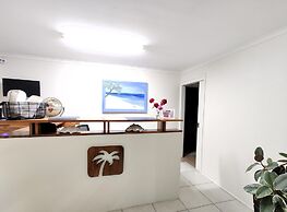 Pacific Palms Motor Inn