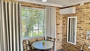 Golden Grain Motor Inn