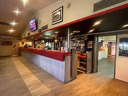 Coal 'n' Cattle Hotel Motel - Moura