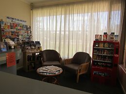 Glenelg Motel