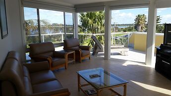 Ultimate Holiday Apartments