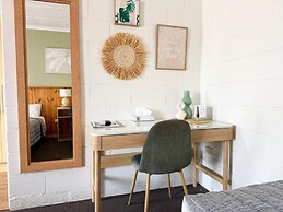 Barossa Palms Motel