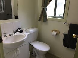 Cairns Crystal Cascades Holiday Park