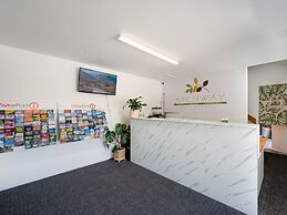 Archway Motel & Chalets