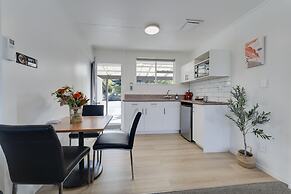 Archway Motel & Chalets