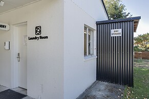 Archway Motel & Chalets