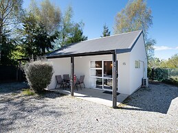 Archway Motel & Chalets