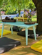 Archway Motel & Chalets