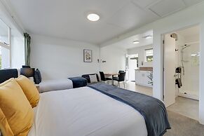 Archway Motel & Chalets