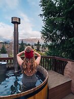 Archway Motel & Chalets