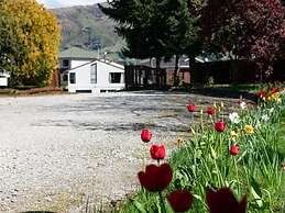 Archway Motel & Chalets