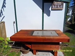 Utuhina Hot Springs Lodge