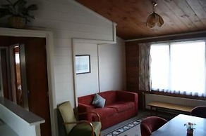 Utuhina Hot Springs Lodge