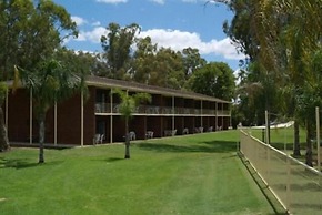 Tocumwal Golf Resort