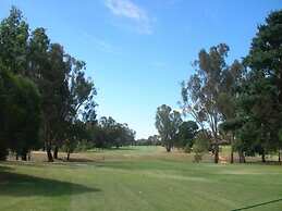 Tocumwal Golf Resort