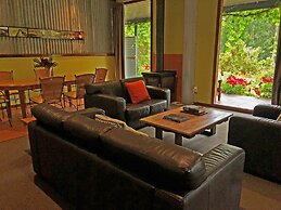 Valley Farm Vineyard Cottages