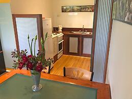 Valley Farm Vineyard Cottages