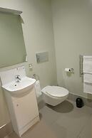 Tower Junction Motor Lodge