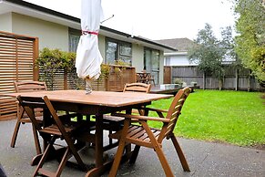 Tower Junction Motor Lodge