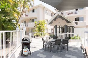 Costa D'ora Apartments