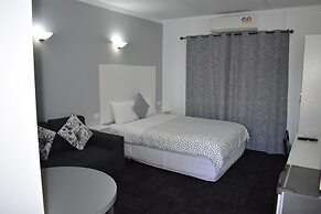 Riviana Motel