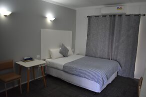 Riviana Motel