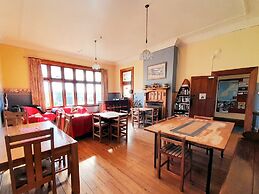 Noah's Ark Backpackers