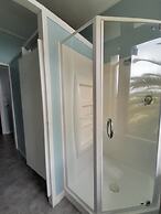 Noah's Ark Backpackers