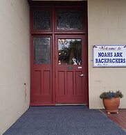 Noah's Ark Backpackers