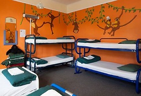 Noah's Ark Backpackers