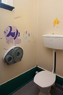 Noah's Ark Backpackers