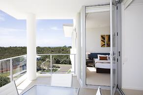 White Shells Luxury Apartments