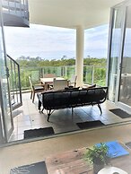 White Shells Luxury Apartments