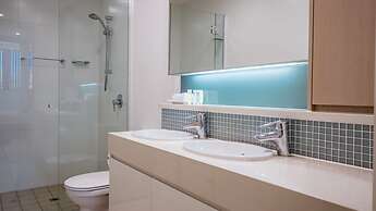 White Shells Luxury Apartments